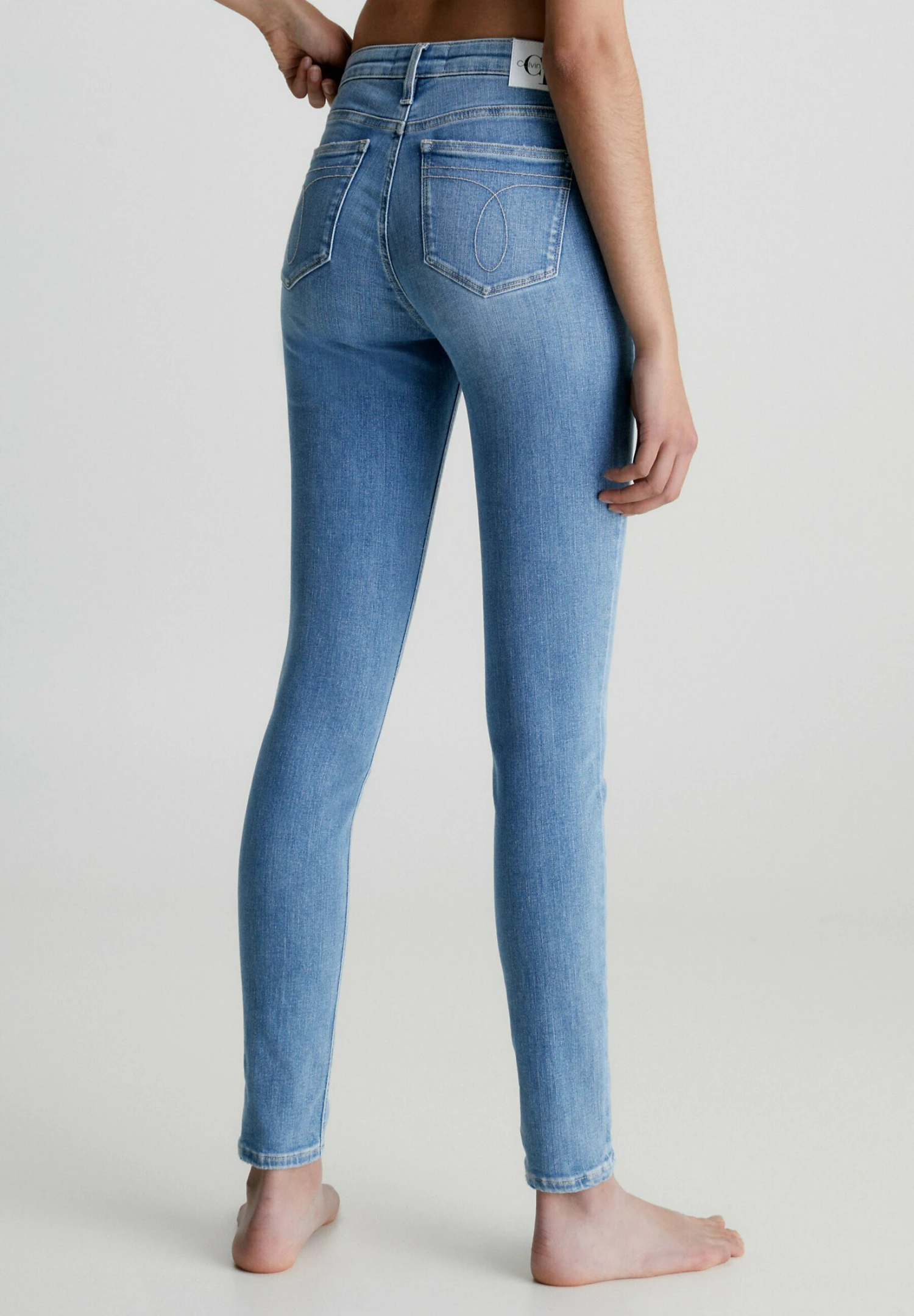 Calvin Klein Jeans Mid Rise - Jeans Skinny Fit - Denim Medium - Afbeelding 3