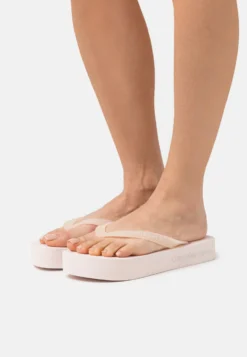 Calvin Klein Jeans Beach Flatform Logo - Teensandalen - Peach Blush/Oyster Mushroom