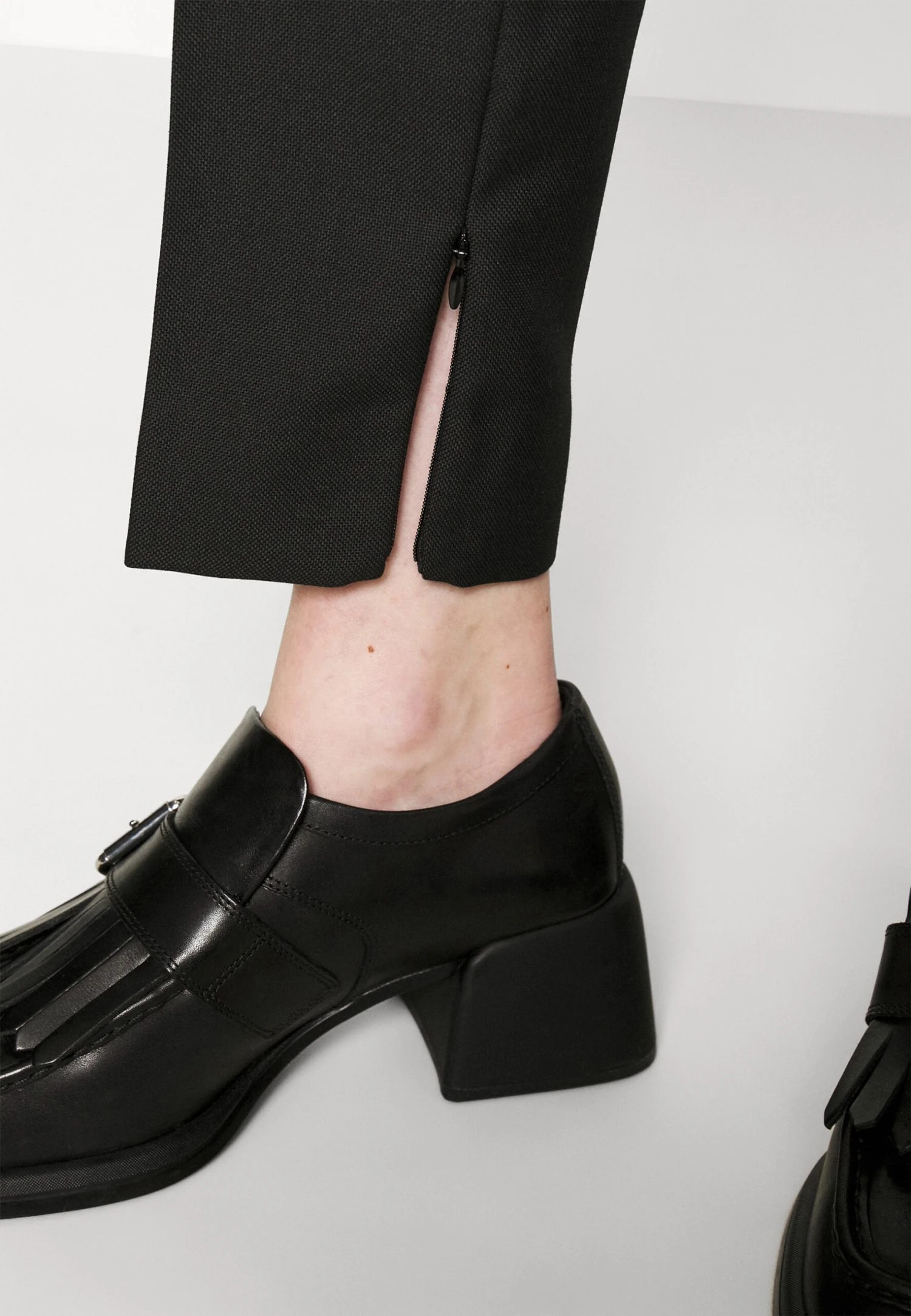 Calvin Klein Tapered Ankle Pant - Broek - Black - Afbeelding 7