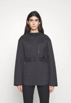 Calvin Klein Vertical Quilted Jacket - Jas - Black