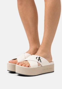 Calvin Klein Jeans Flatform Crissx - Muiltjes - Ancient White