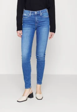 Calvin Klein Jeans Mid Rise Skinny - Jeans Skinny Fit - Denim Medium