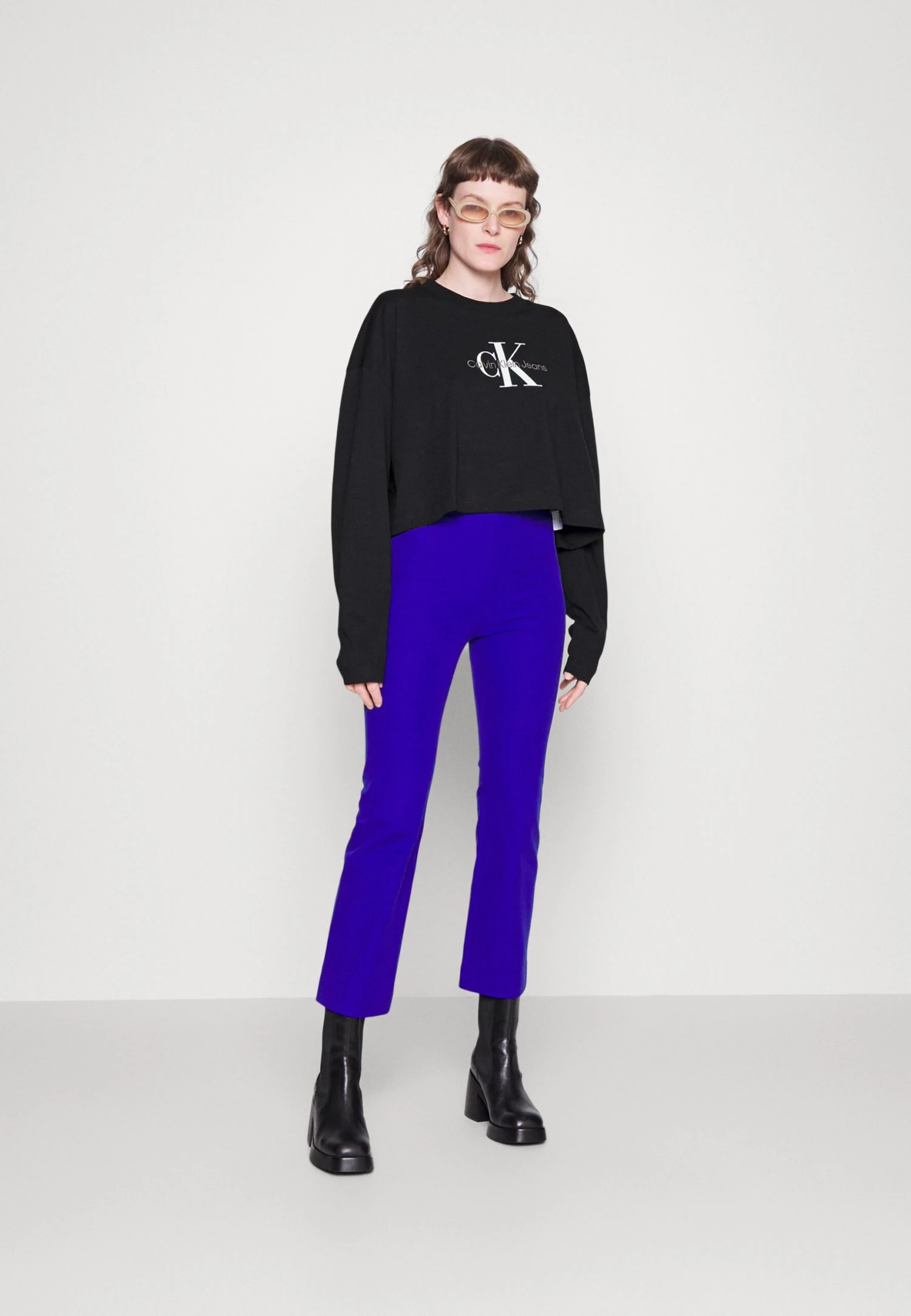 Calvin Klein Jeans Archival Monologo Long Sleeve - Sweater - Black - Afbeelding 2