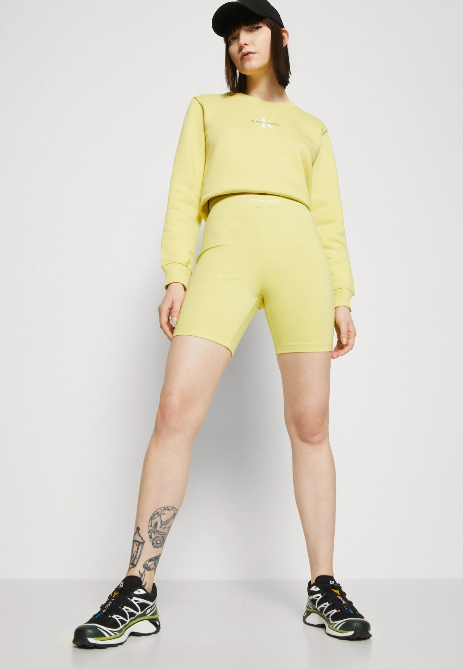 Calvin Klein Jeans Institutional Cycling- Shorts - Yellow Sand - Afbeelding 4