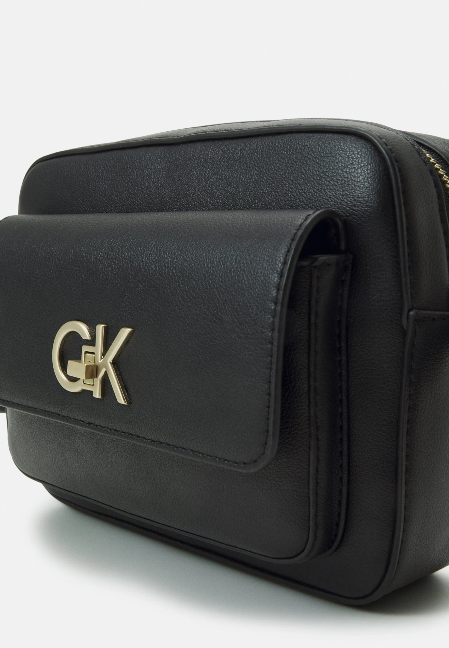 Calvin Klein Re Lock Camera Bag Flap - Schoudertas - Black - Afbeelding 4