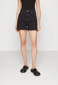 Calvin Klein Jeans Mom - Jeansshort - Denim Black