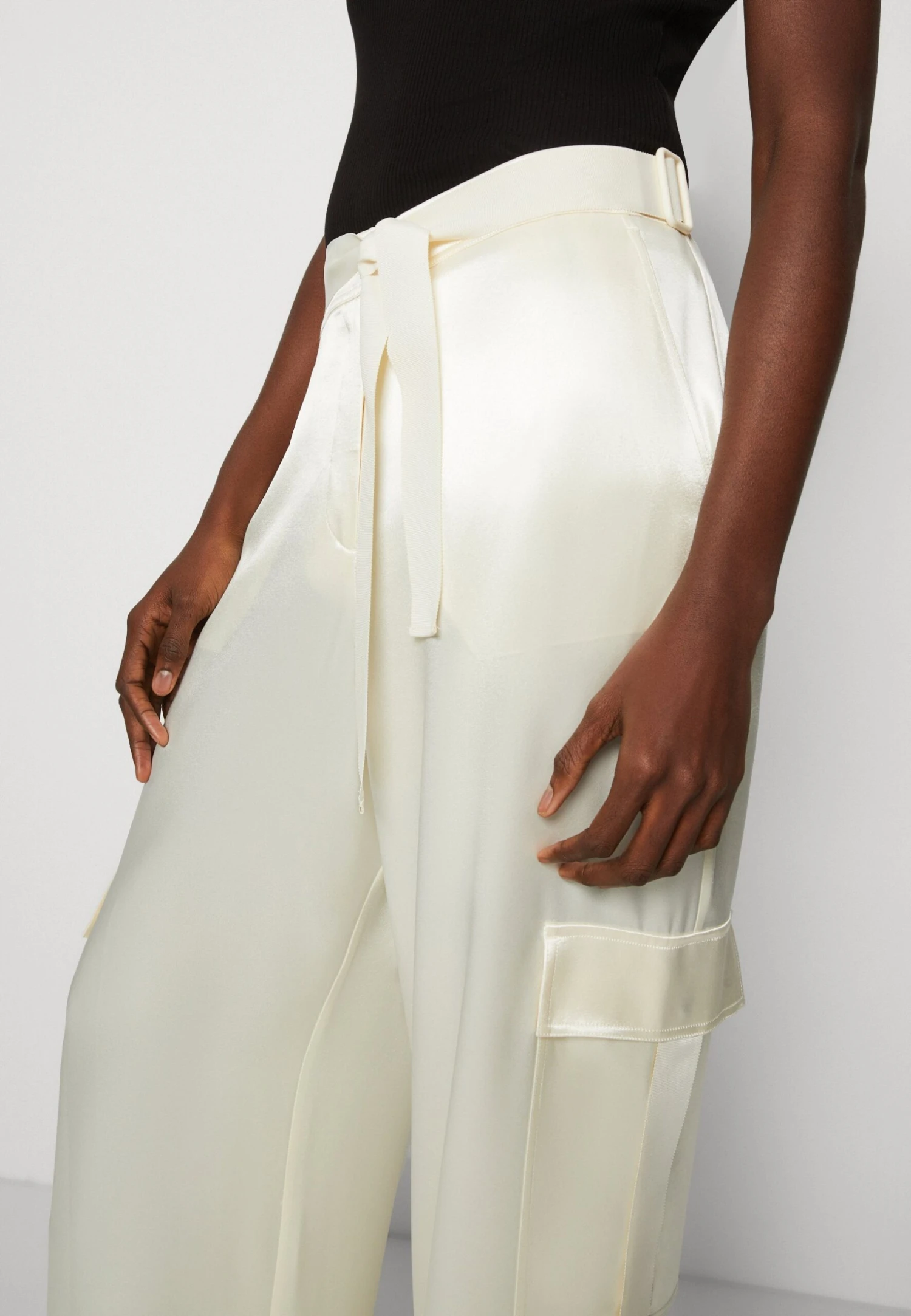 Calvin Klein Naia Shine Wide Leg Pant - Cargobroek - Vanilla Ice - Afbeelding 6