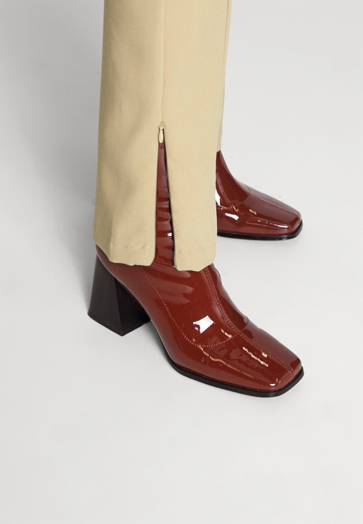 Calvin Klein Jeans Slim Fit High Waist Pants - Broek - Travertine - Afbeelding 5