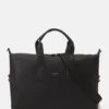 Calvin Klein Must Pique Weekender Unisex - Weekendtas - Black
