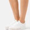 Calvin Klein Jeans Wrap Around Logo - Sneakers Laag - White