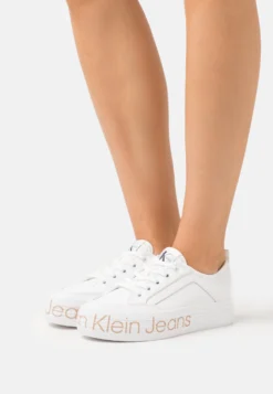 Calvin Klein Jeans Wrap Around Logo - Sneakers Laag - White