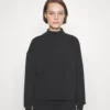 Calvin Klein Minimal Logo- Sweater - Black