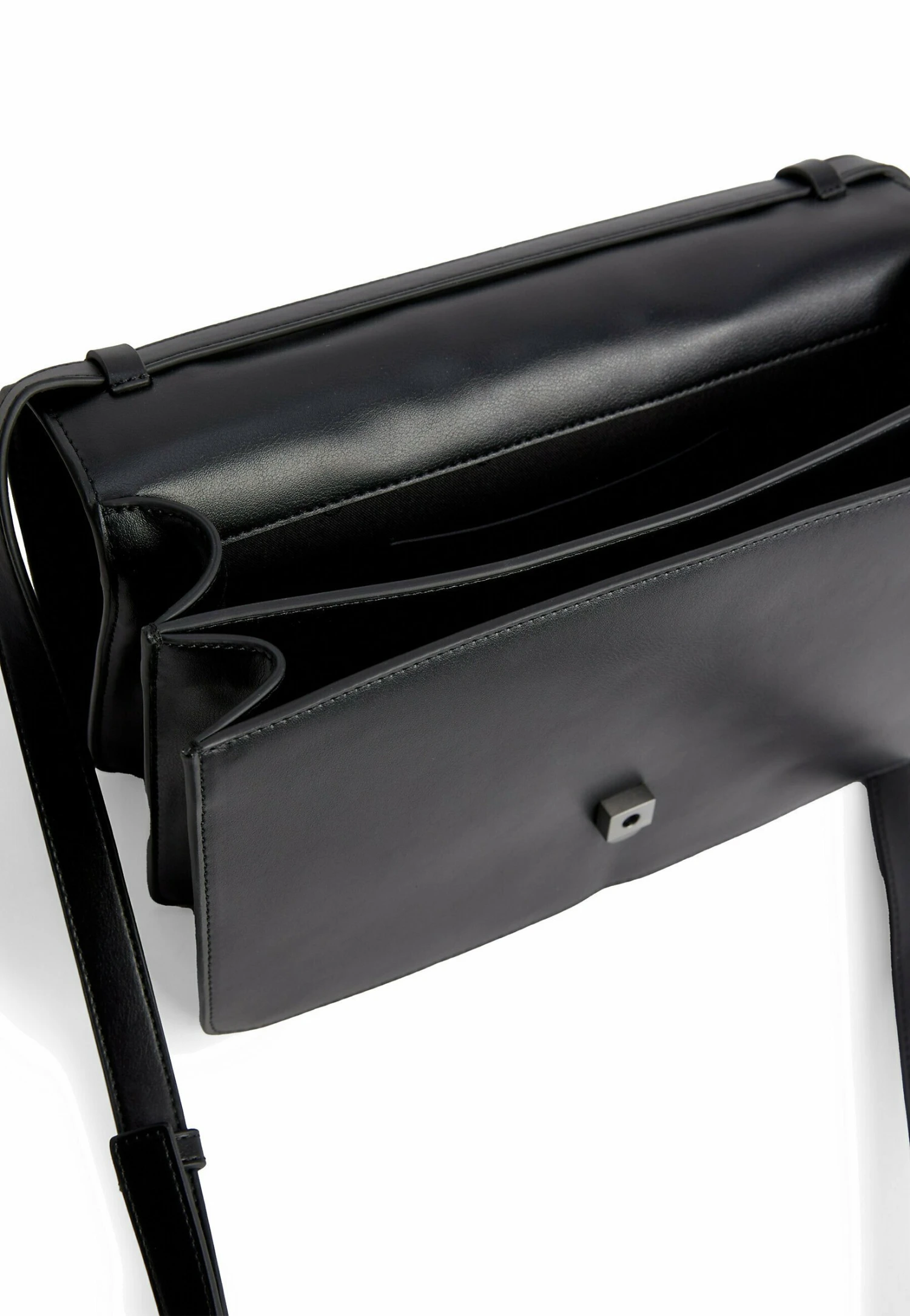 Calvin Klein Handtas - Ck Black - Afbeelding 3