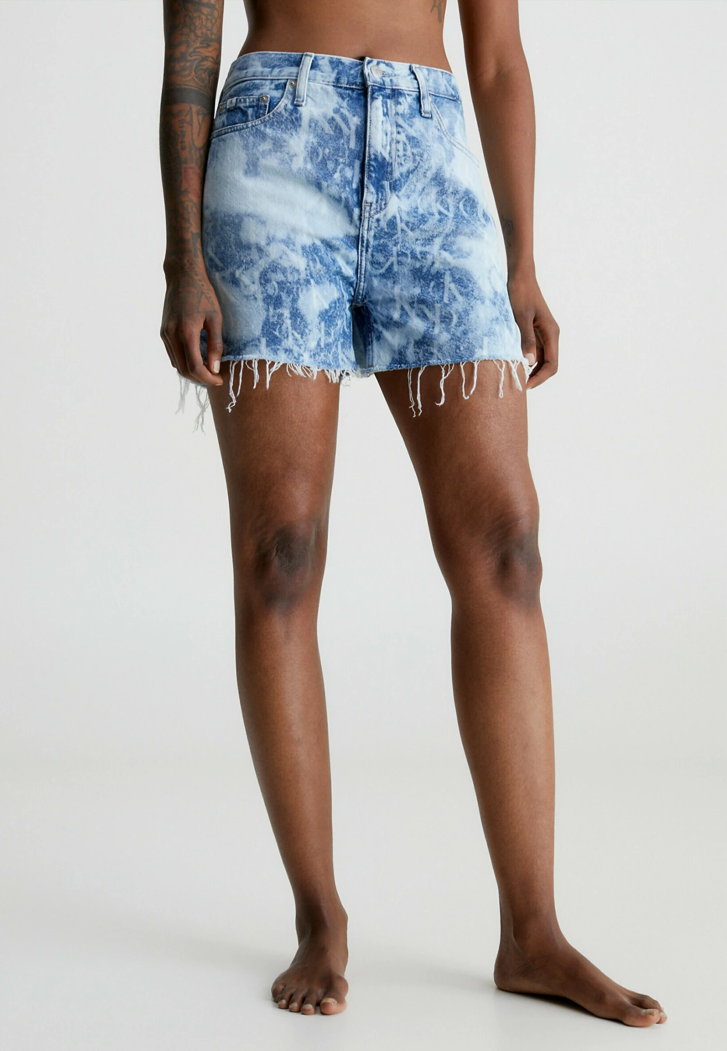 Calvin Klein Jeans Bleached Mom - Jeansshort - Denim Light