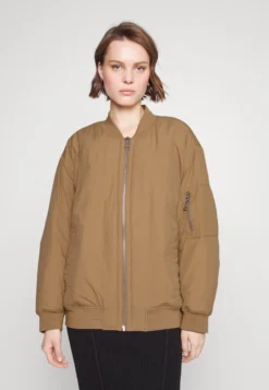 Calvin Klein Light Padded Jacket - Bomberjacks - Timeless Camel