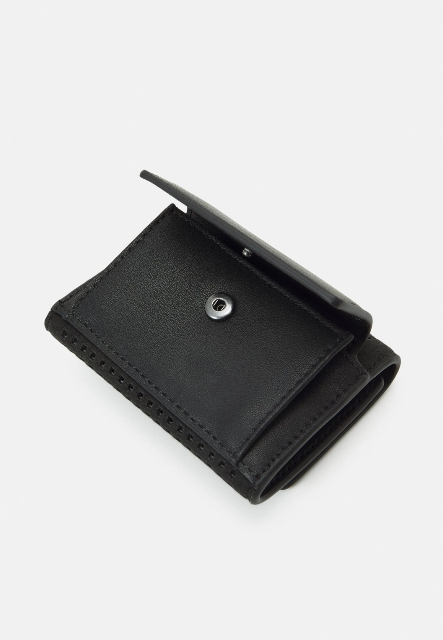 Calvin Klein Trifold Perf - Portemonnee - Black - Afbeelding 4