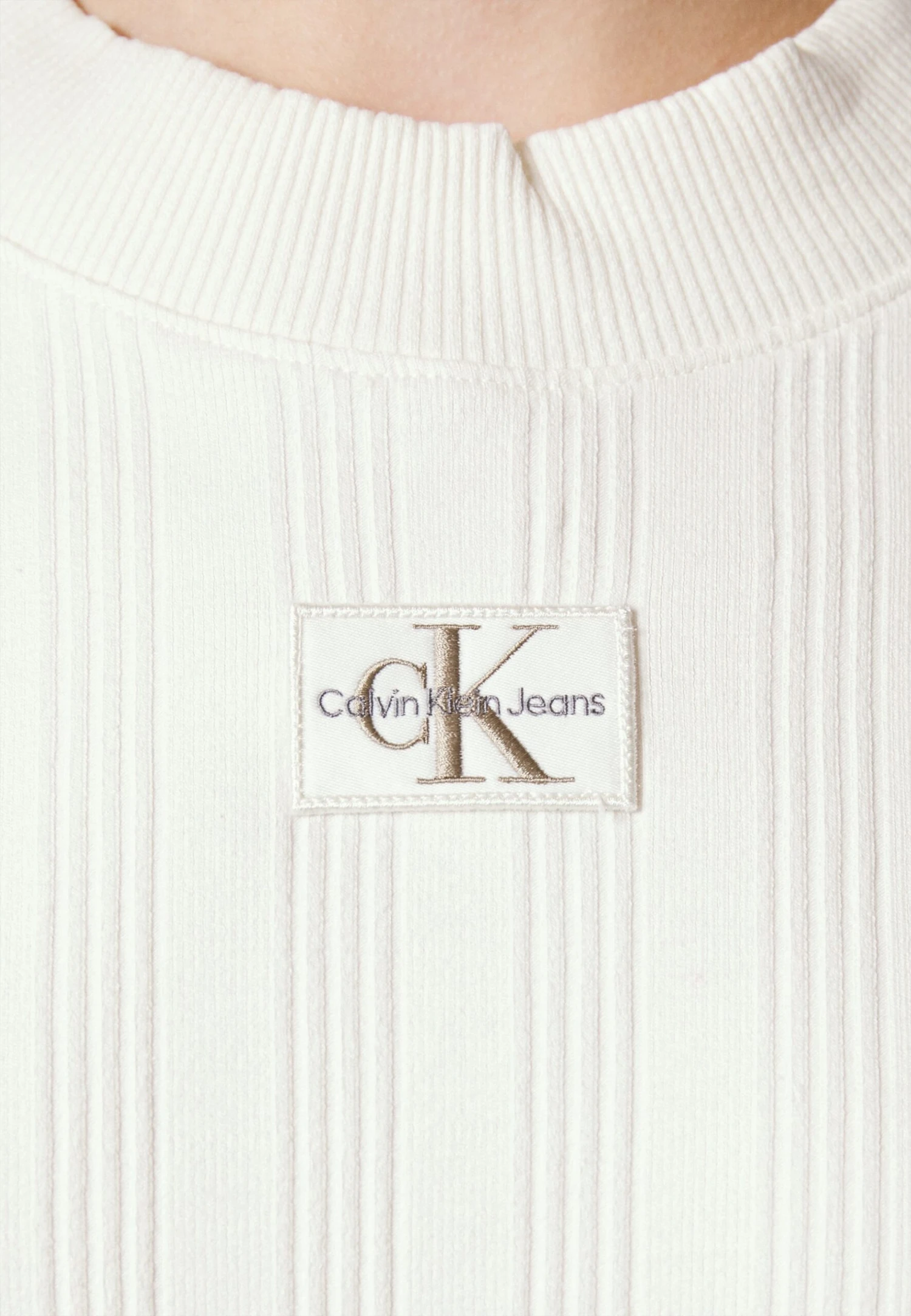Calvin Klein Jeans Badge Short Sleeve Slim Tee - T-Shirt Basic - Ivory - Afbeelding 6
