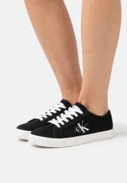 Calvin Klein Jeans Essential- Sneakers Laag - Black/White