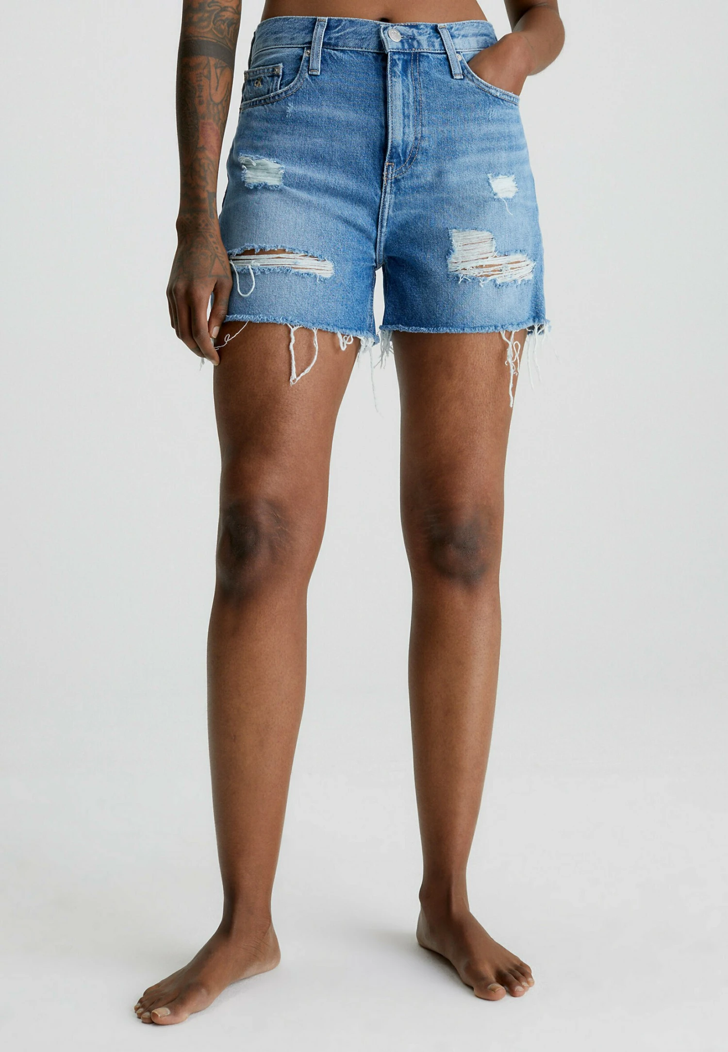 Calvin Klein Jeans Mom- Jeansshort - Denim Medium - Afbeelding 4