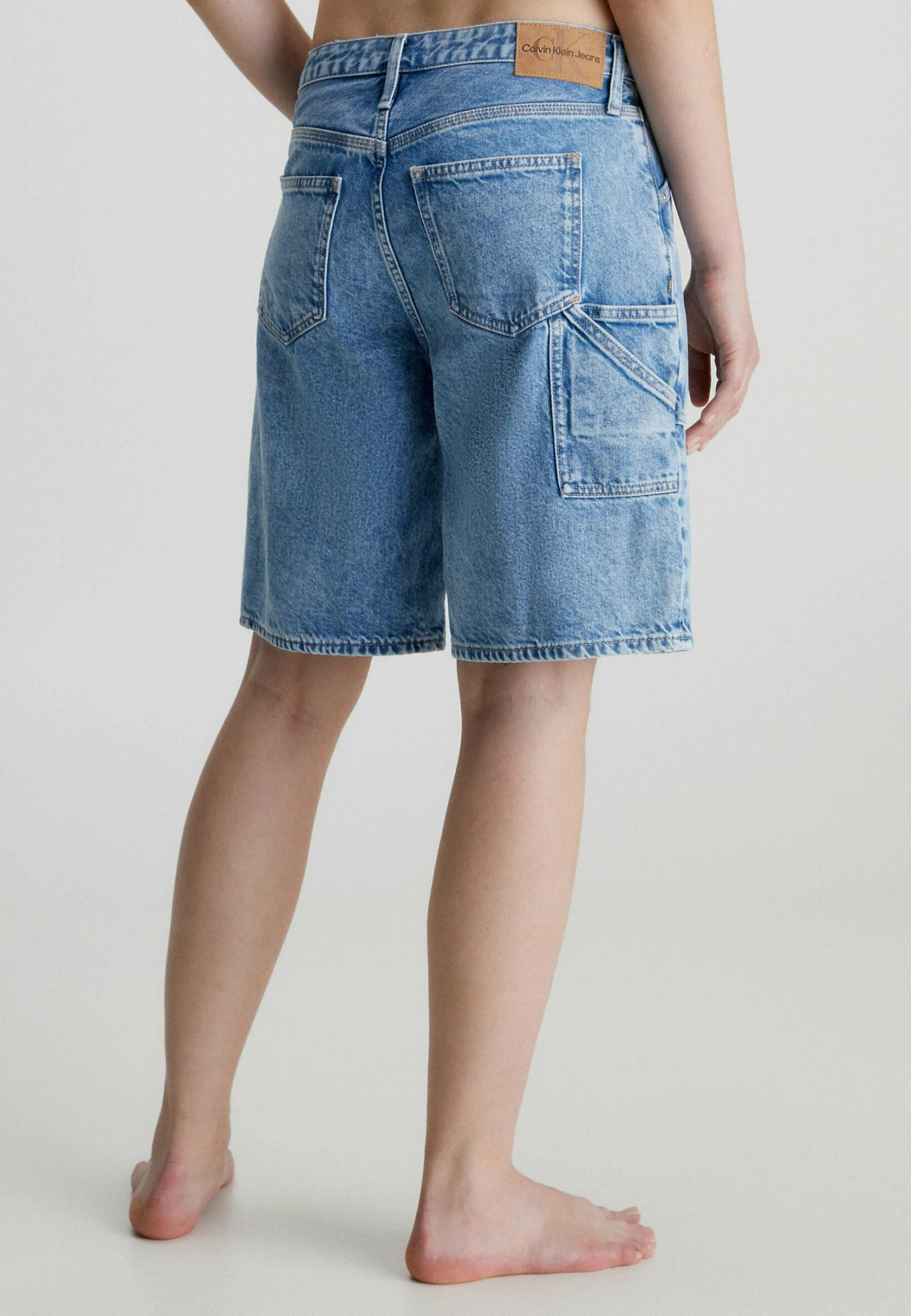 Calvin Klein Jeans Utility- Jeansshort - Denim Light - Afbeelding 3