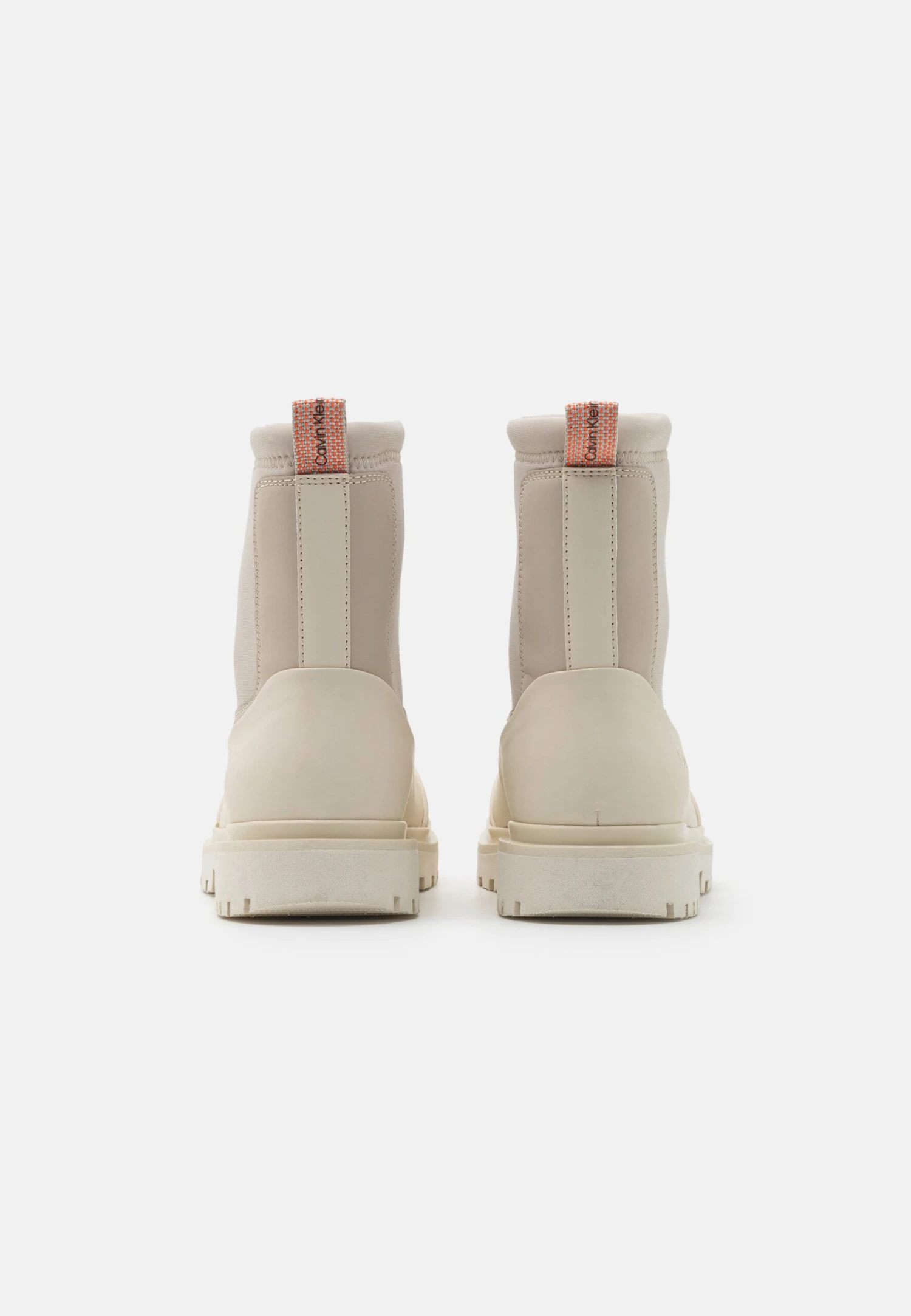 Calvin Klein Jeans Chunky Combat Chelsea Boot Rub - Korte Laarzen - Eggshell/Creamy White - Afbeelding 4
