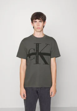 Calvin Klein Jeans Stripe Washed Tee Unisex - T-Shirt Print - Industrial Grey