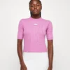 Calvin Klein Jeans Badge Short Sleeve Slim Tee - T-Shirt Basic - Iris Orchid
