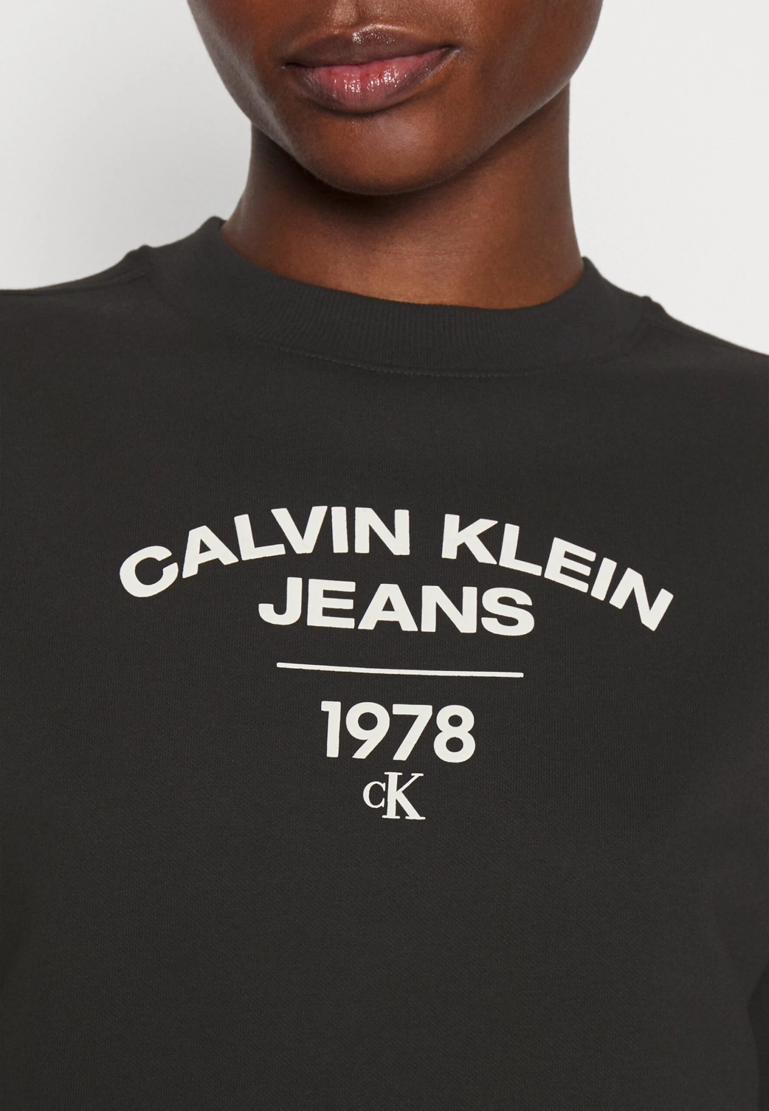 Calvin Klein Jeans Varsity Crewneck - Sweater - Black - Afbeelding 6