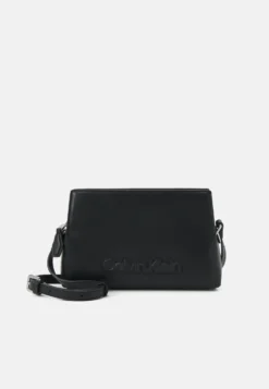 Calvin Klein Crossbody - Schoudertas - Black