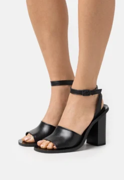 Calvin Klein Jeans Ankle- Sandalen Met Hoge Hak - Triple Black