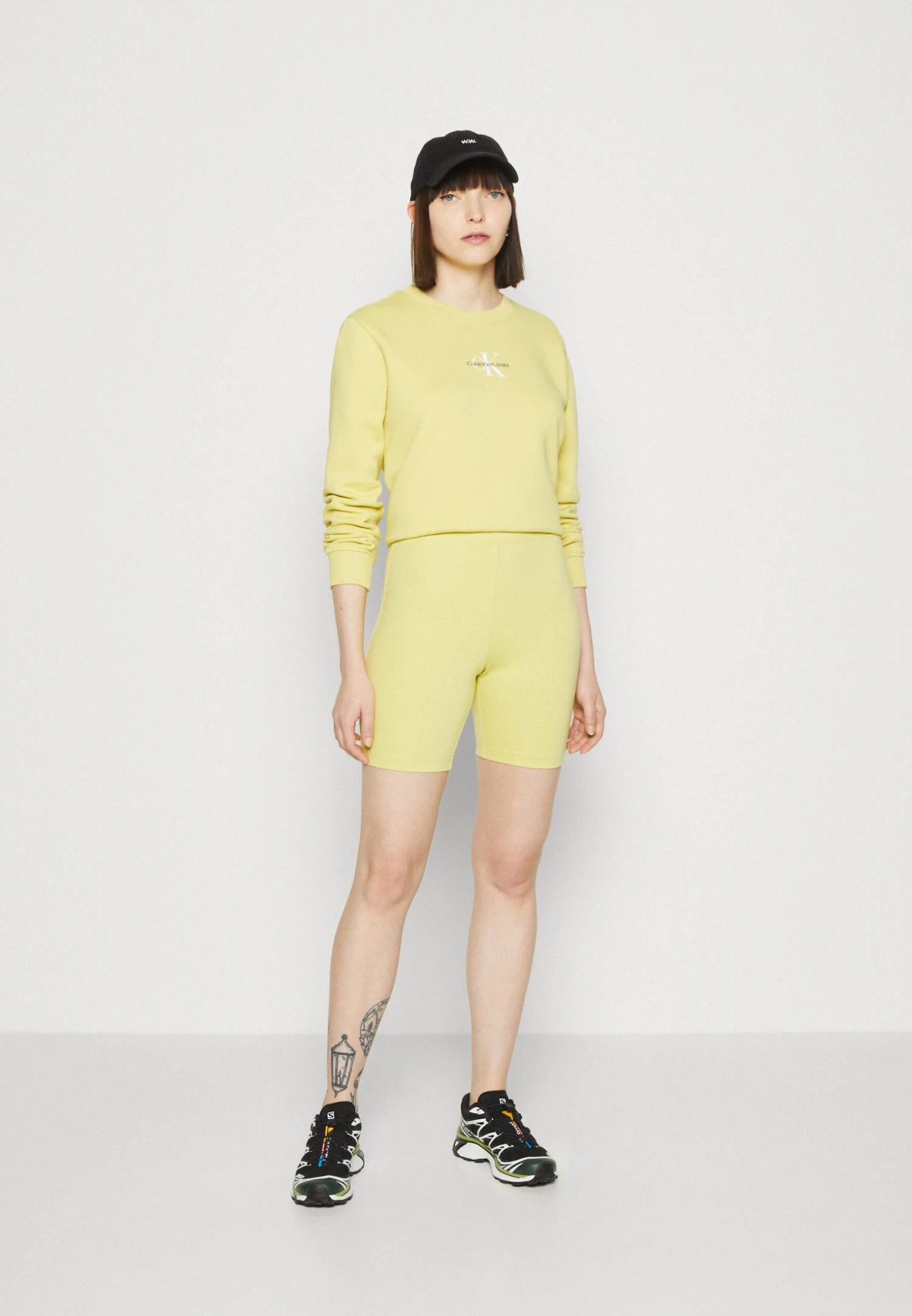 Calvin Klein Jeans Institutional Cycling- Shorts - Yellow Sand - Afbeelding 2