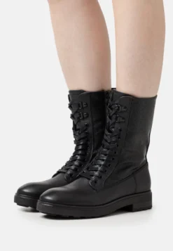 Calvin Klein Cleat Combat Boot - Veterboots - Black