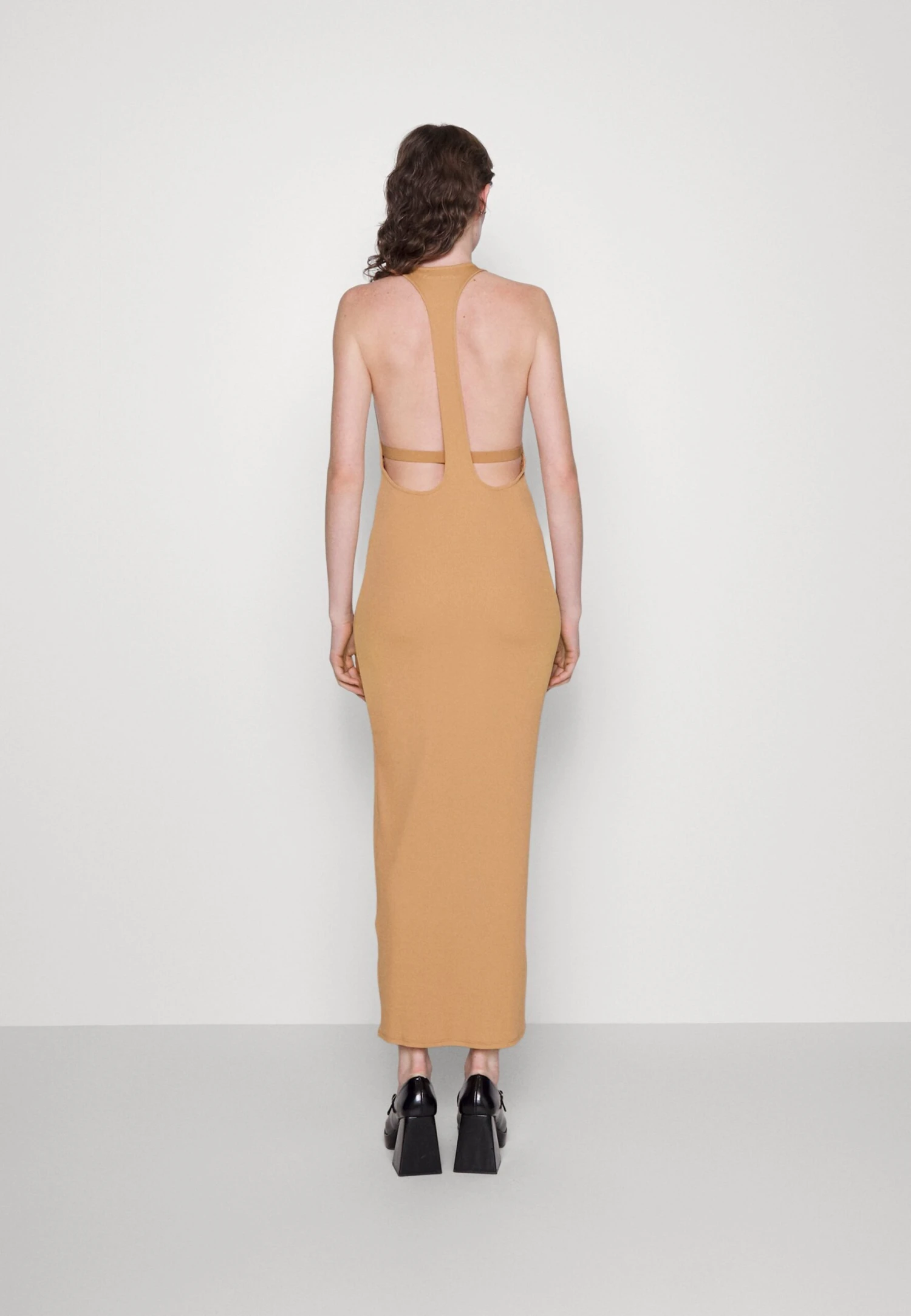 Calvin Klein Nove Cut-Out Maxi Dress - Gebreide Jurk - Pale Terracotta - Afbeelding 3