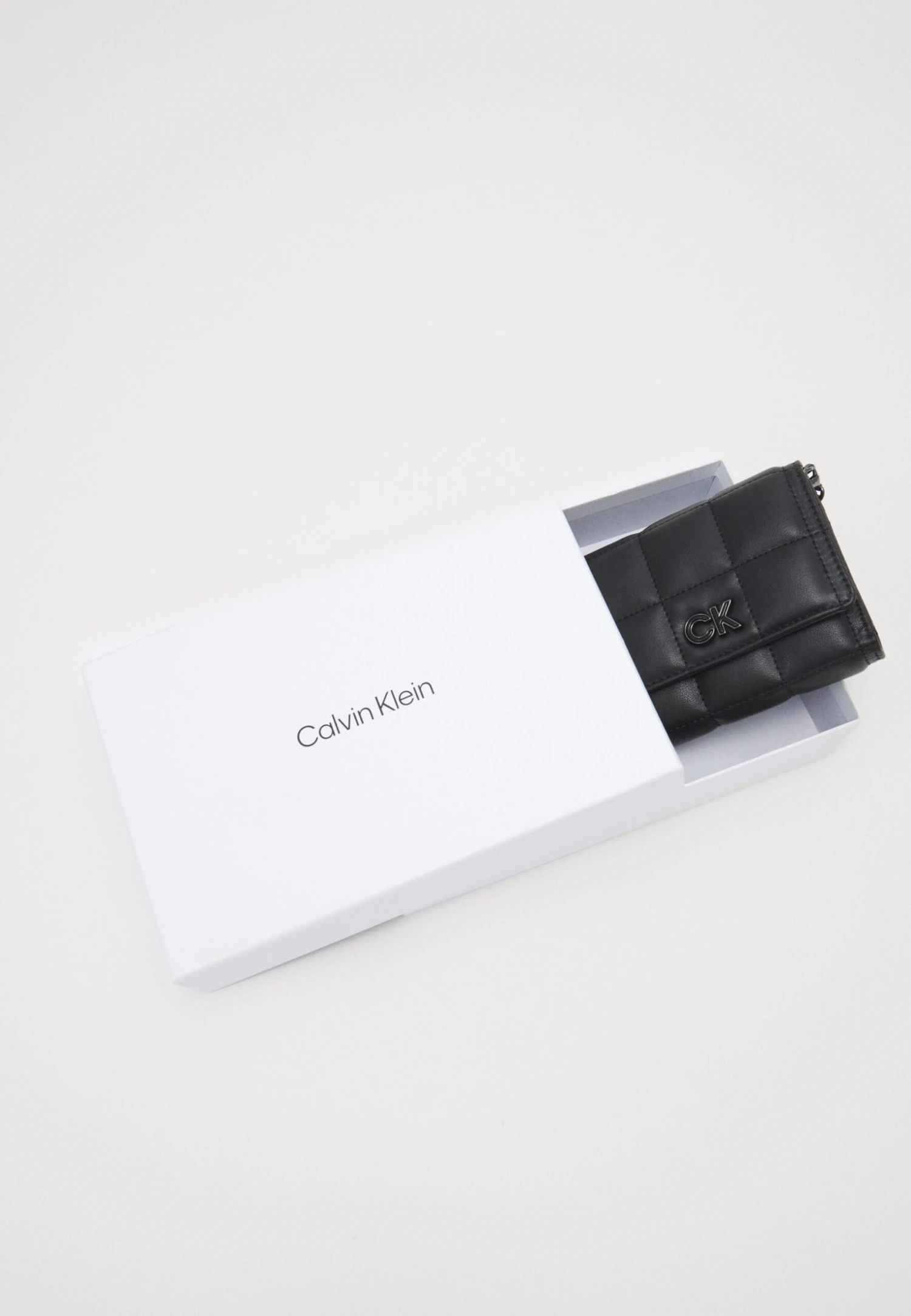 Calvin Klein Lock Quilt Trifold Strap - Portemonnee - Black - Afbeelding 5