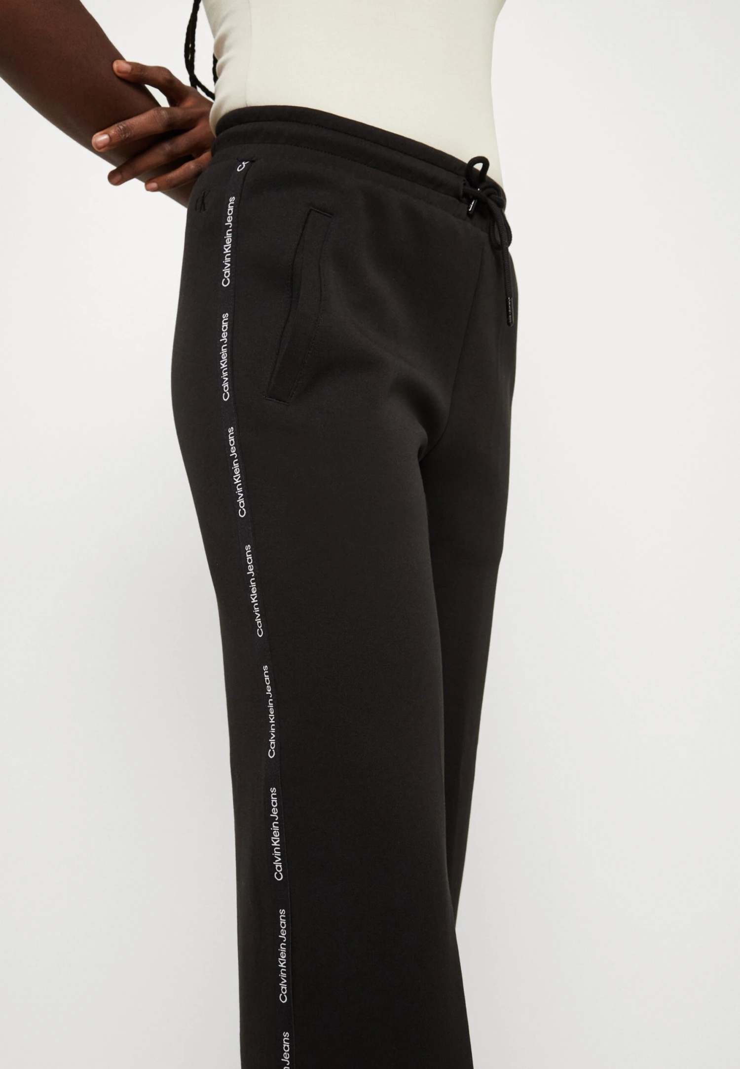 Calvin Klein Jeans Logo Piping Wide Leg Pants - Broek - Black - Afbeelding 4