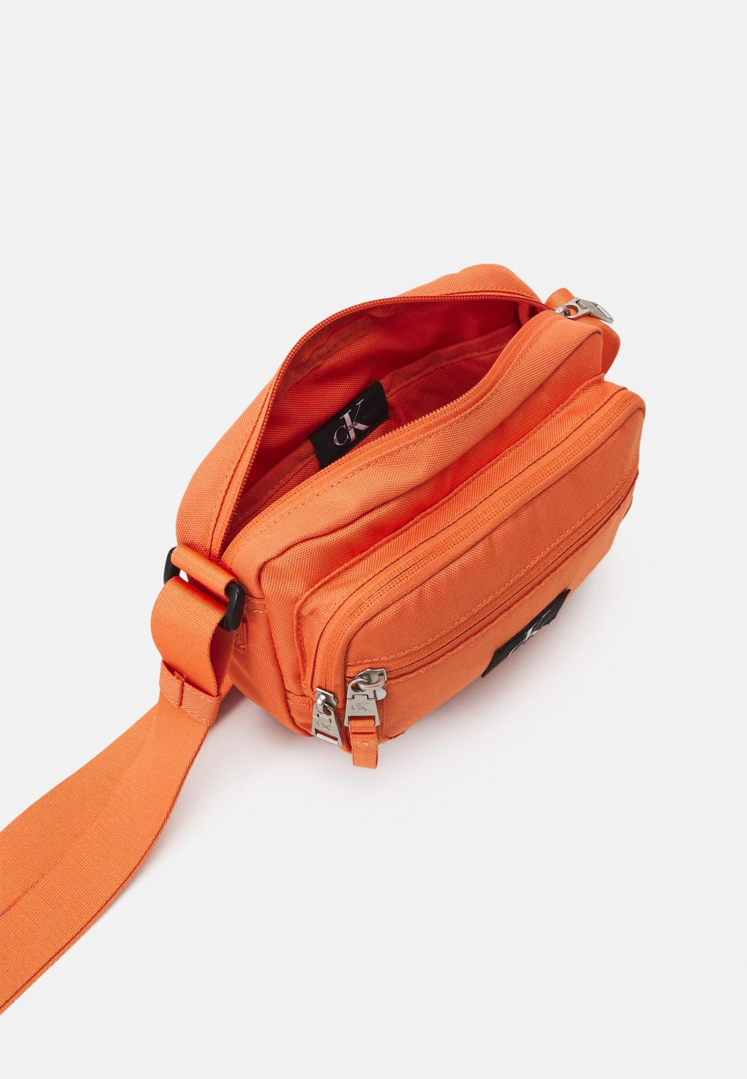 Calvin Klein Jeans Essentials Unisex - Schoudertas - Summer Squash - Afbeelding 3