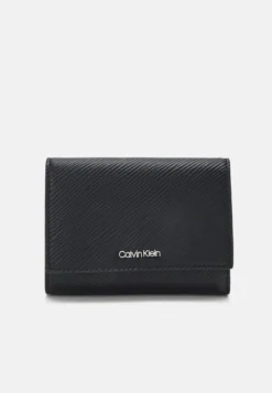 Calvin Klein Elevated Trifold Saffiano - Portemonnee - Black