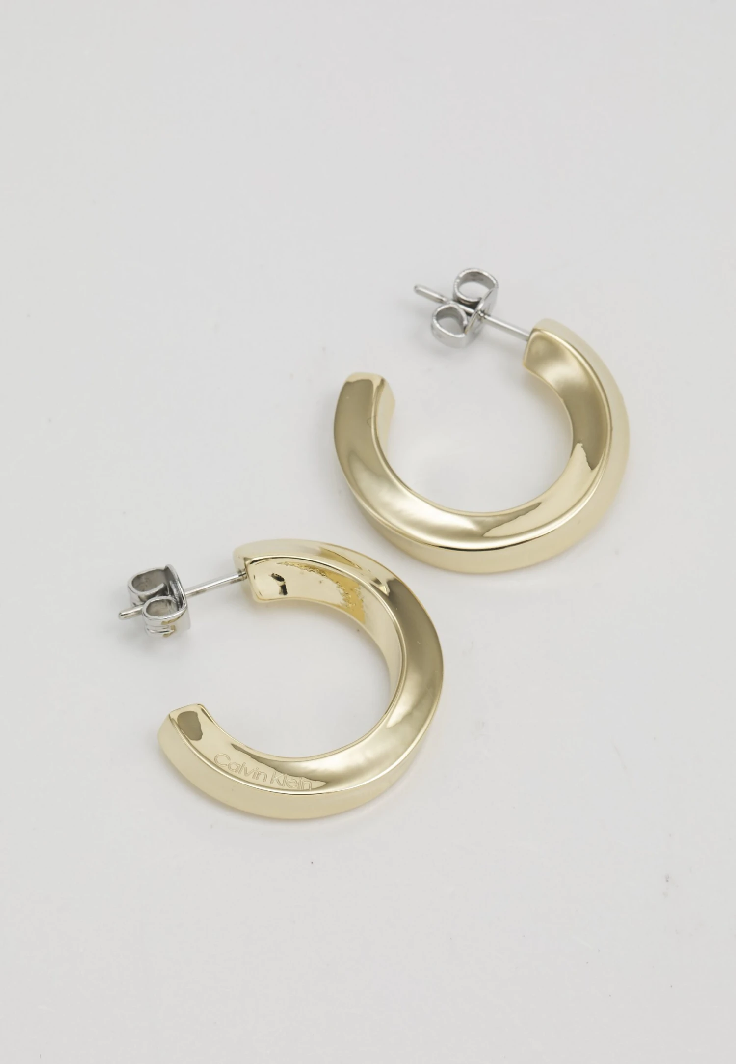 Calvin Klein Polished Twist Hoop Earrings - Oorbellen - Gold-Coloured - Afbeelding 3
