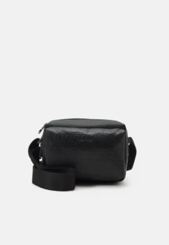 Calvin Klein Must Mono Block Camera Unisex - Schoudertas - Black