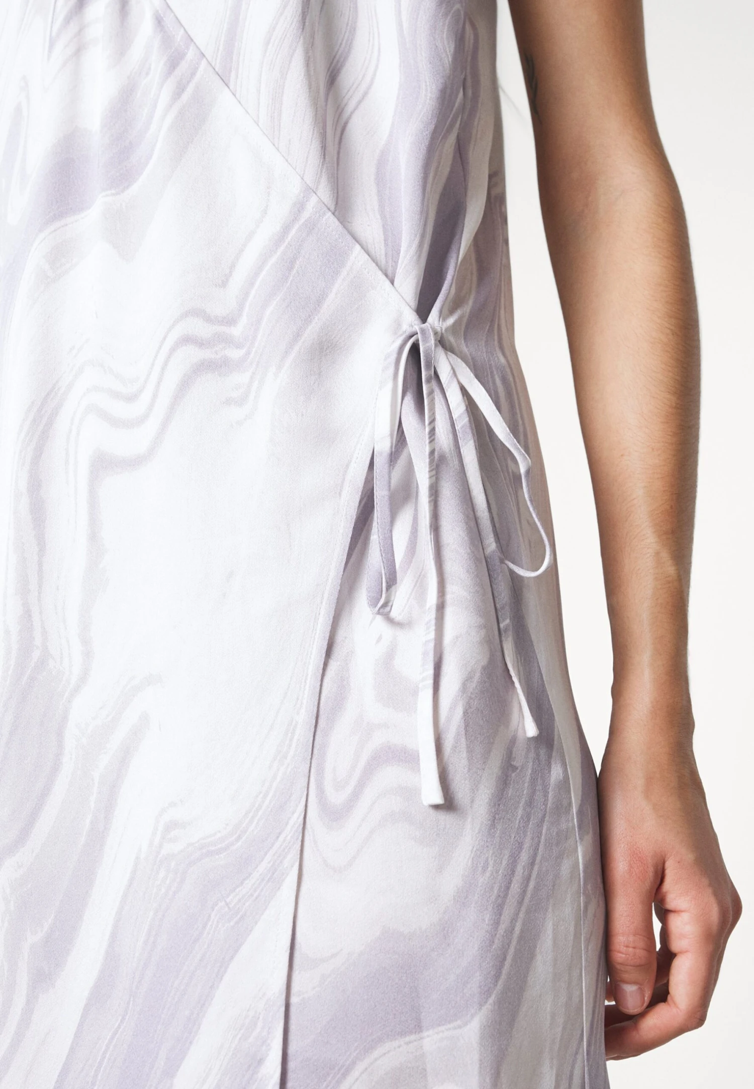 Calvin Klein Slip Dress - Cocktailjurk - Brushstroke Fade/Lilac Dusk - Afbeelding 6