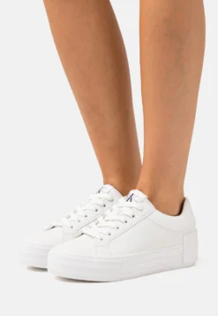Calvin Klein Jeans Flatform Bold Glossy - Sneakers Laag - White