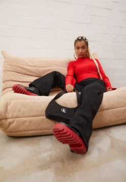 Calvin Klein Jeans High Neck Long Sleeve - Longsleeve - Candy Apple