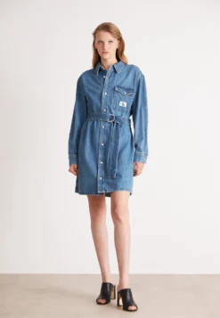 Calvin Klein Jeans Belted Utility Shirt Dress - Spijkerjurk - Denim Light